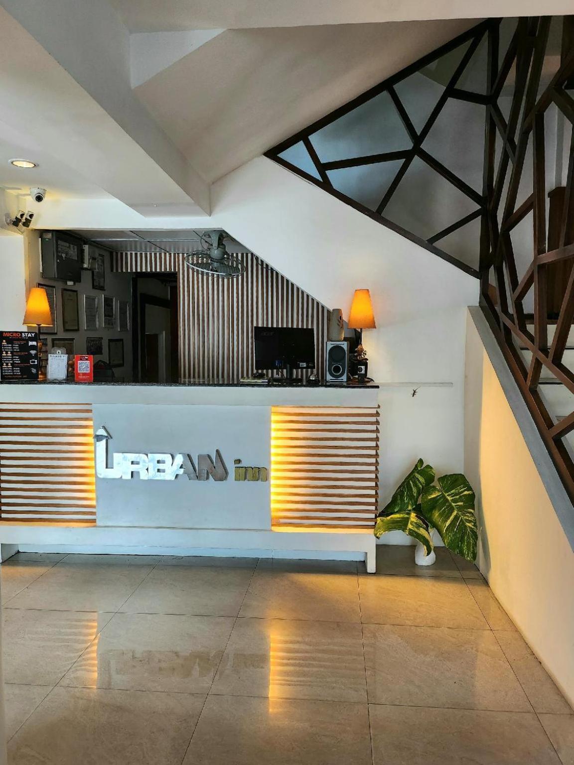 Urban Inn Iloilo Екстериор снимка