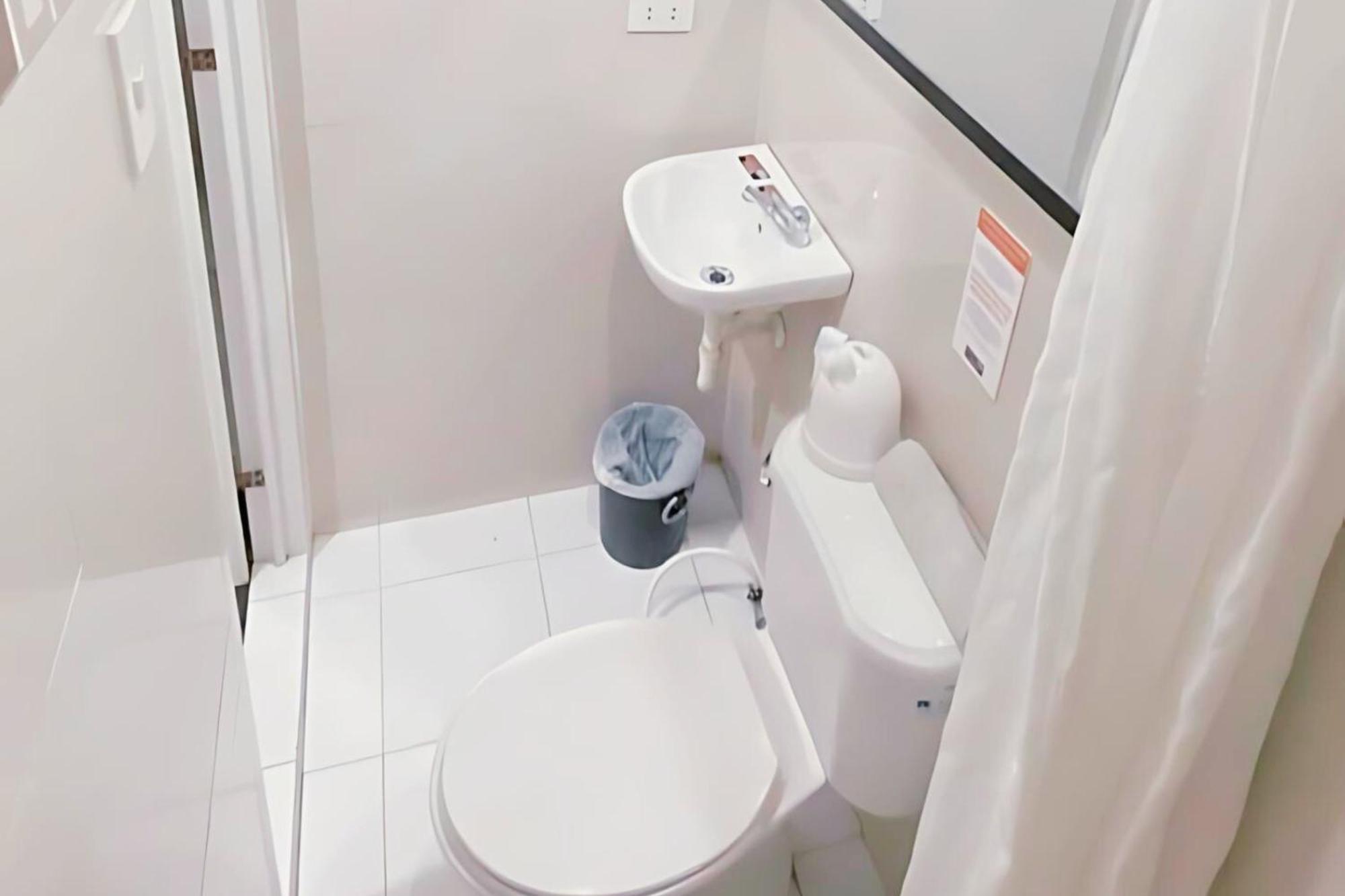 Urban Inn Iloilo Стая снимка