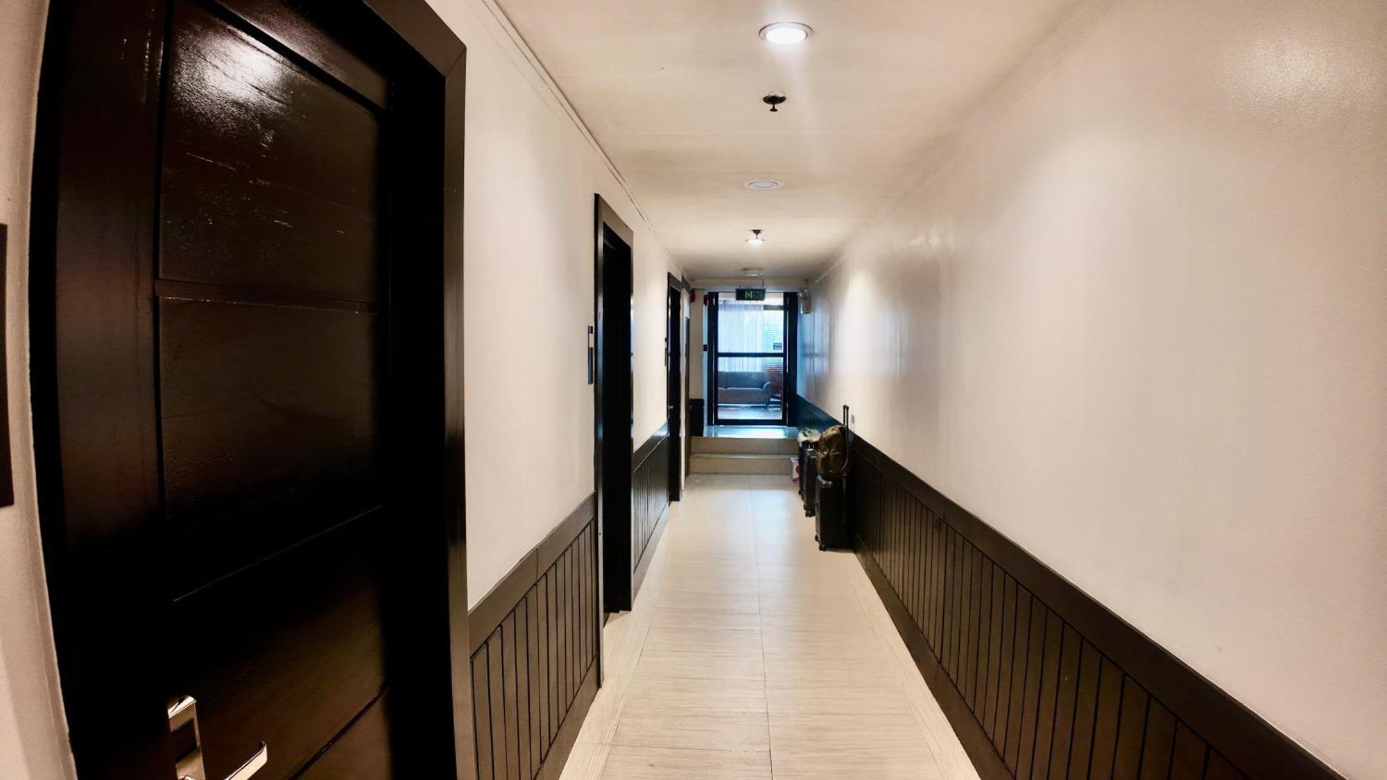 Urban Inn Iloilo Екстериор снимка